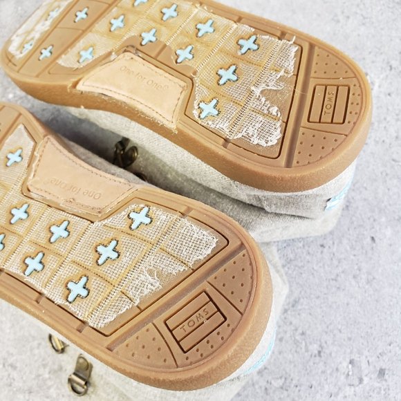 Toms light grey fold down shoes - Picture 4 of 5